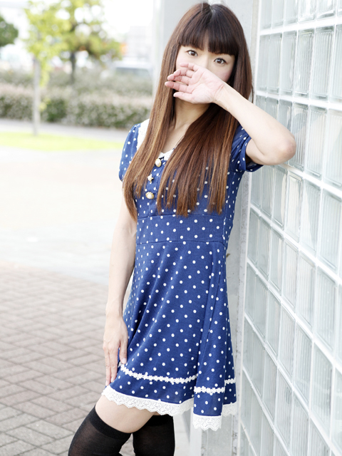 �T��