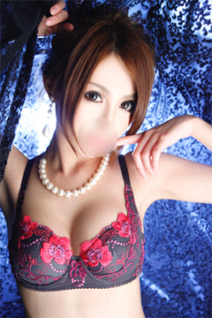 �j��������