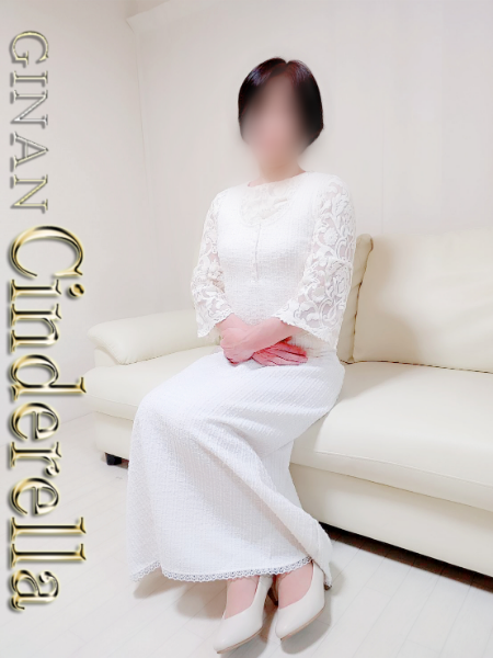 しずく  (3/21(土)11時デビュー)