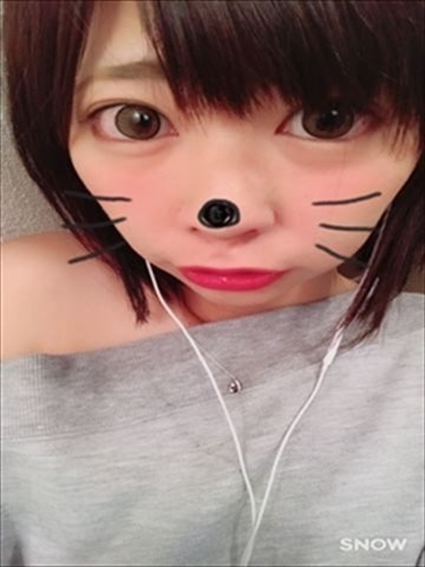 みわ  (モデル級スタイル)