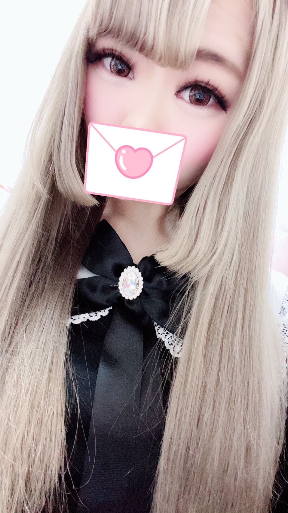 しおん  (潮吹きびしょびしょ)
