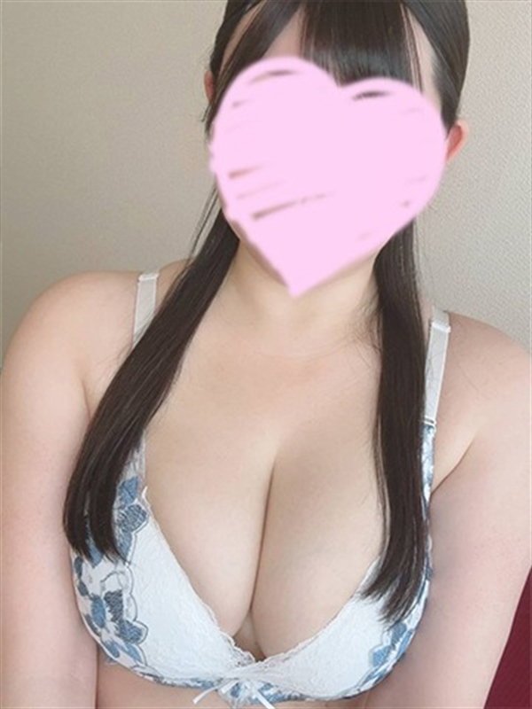 みなみ  (透明感ハンパない☆)