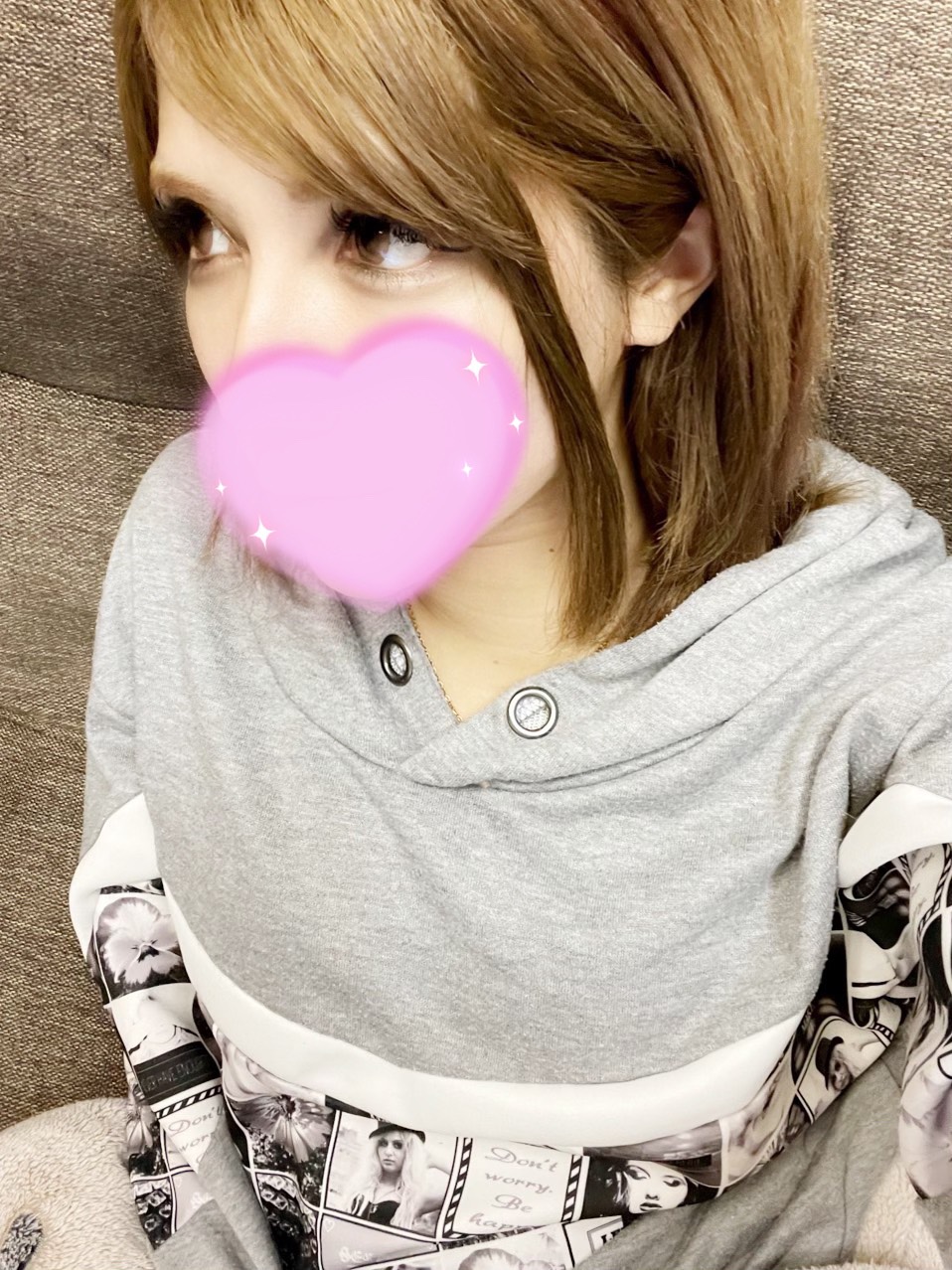 ロゼ  (スタイル抜群Eカップ)
