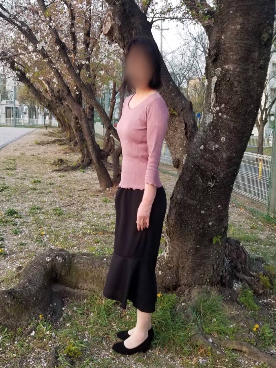 ひとみ  (美人で素敵な熟女)