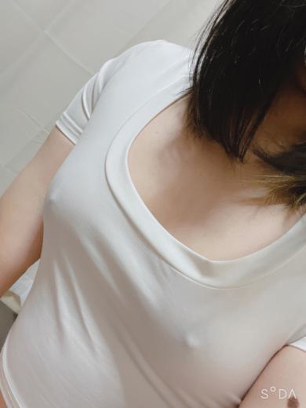 もも  (癒し系☆リピ率激高)