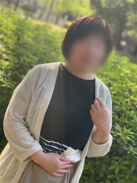 松本  (清楚かつ可憐な奥様)
