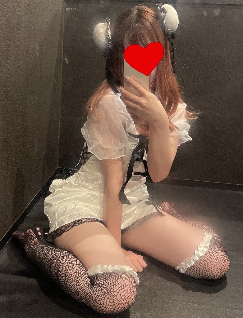 さな  (最上位ビジュの美白姫)