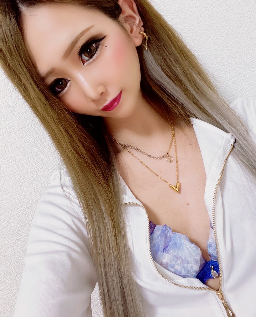モモア  (全身性感帯ギャル)