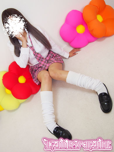 しおり  (未経験☆10代♡)