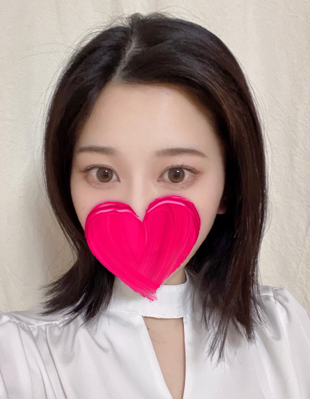 りま  (女子アナ系美女)