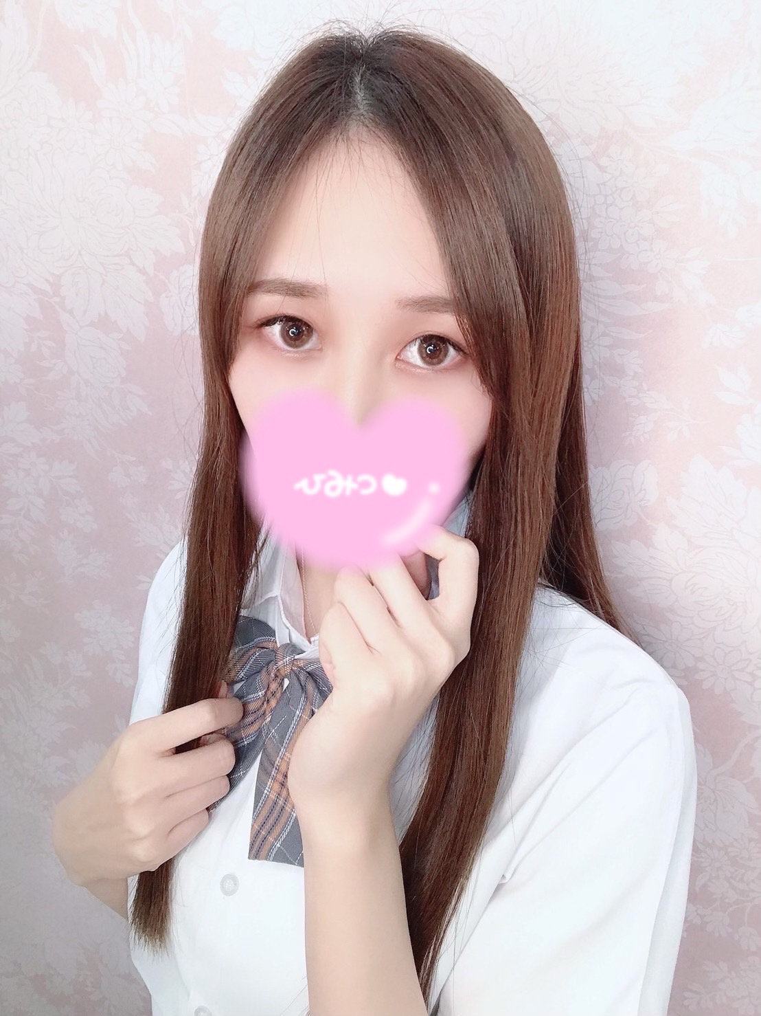 みいな  (ドM細身ギャル)