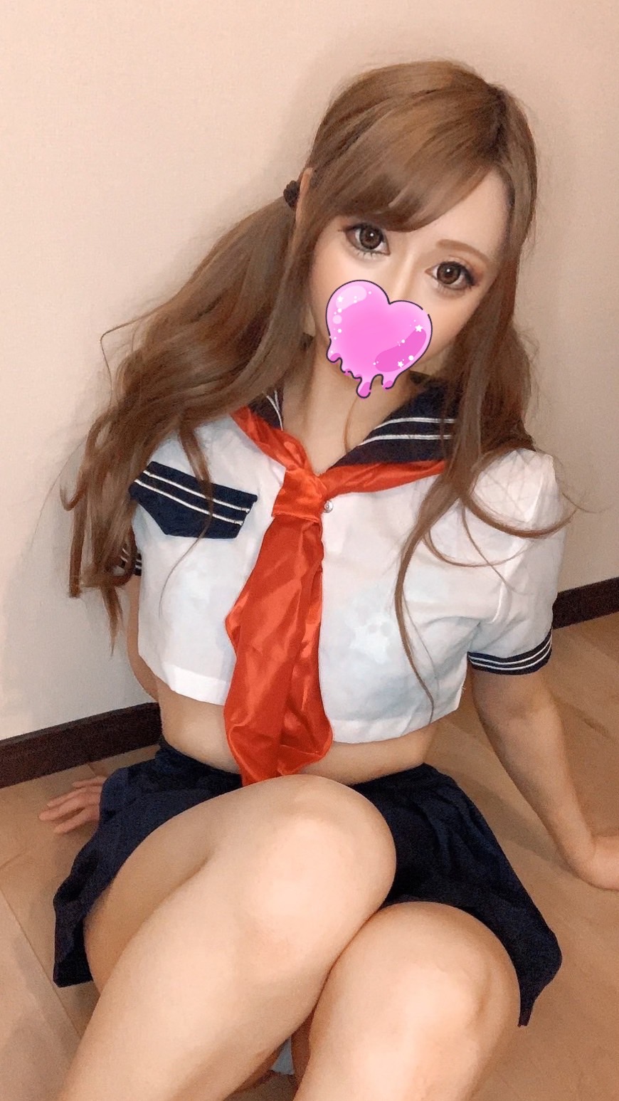 みおり  (Eカップ潮吹きギャル)