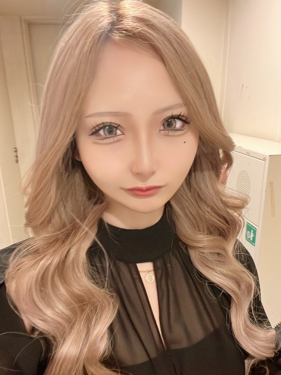 りりか❤️超ドＭの１９才素人美少女  (🌸いちゃ大好物超敏感)