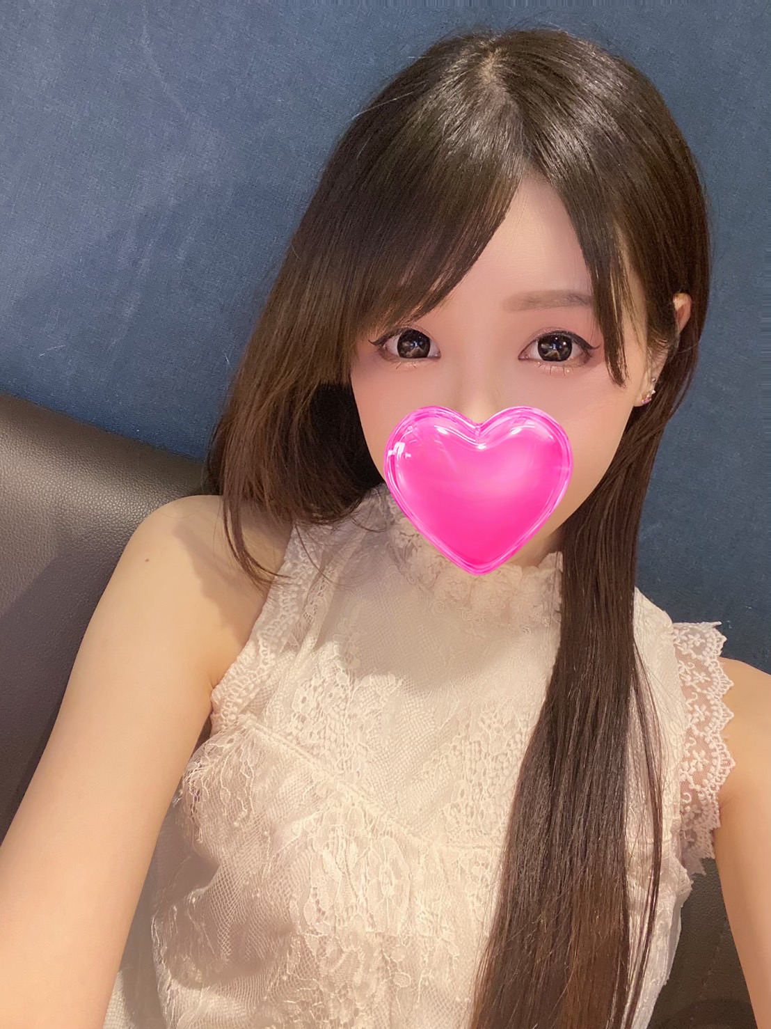 かえら  (清楚で癒し系美女)