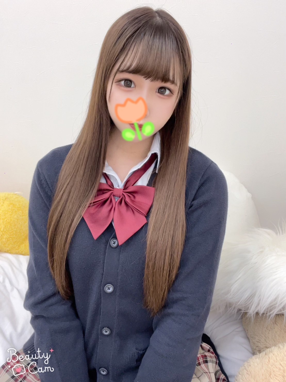 もなみ  (Eカップ美乳ギャル)