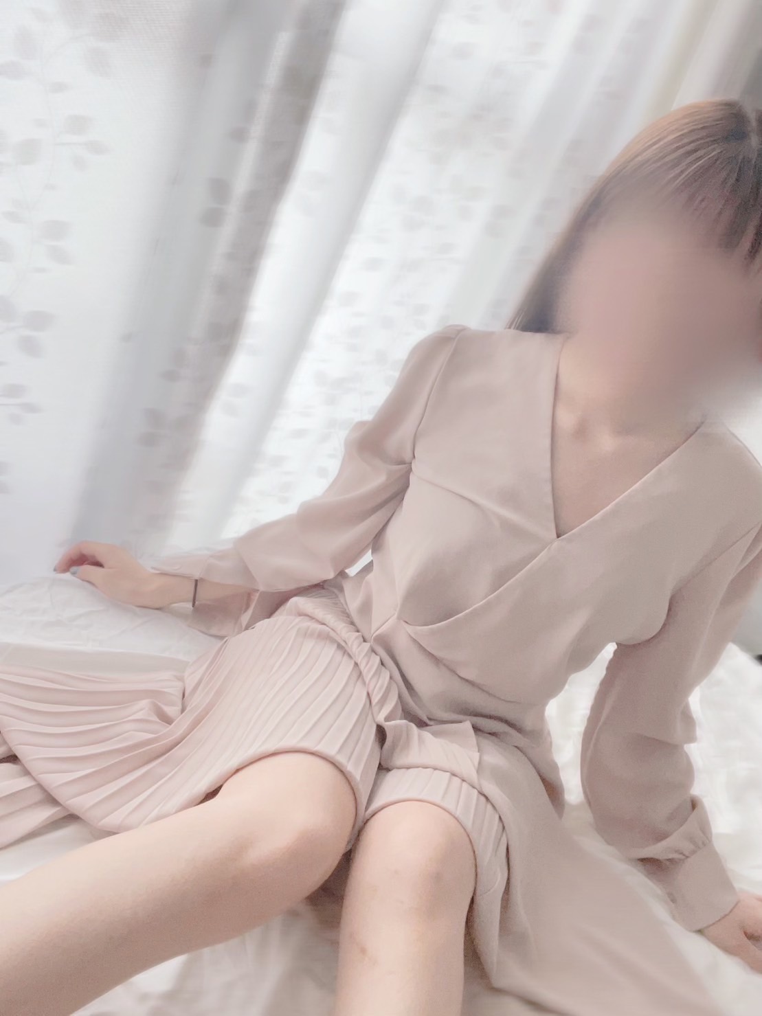 ゆゆ  (ロリ19才現役学生)