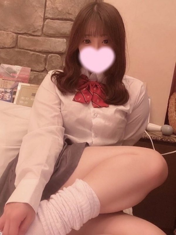 つき