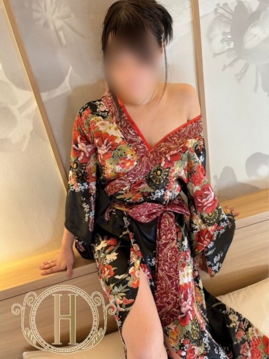 さつき  (エロカワなドスケベ妻)