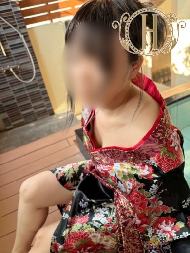 さつき  (エロカワなドスケベ妻)