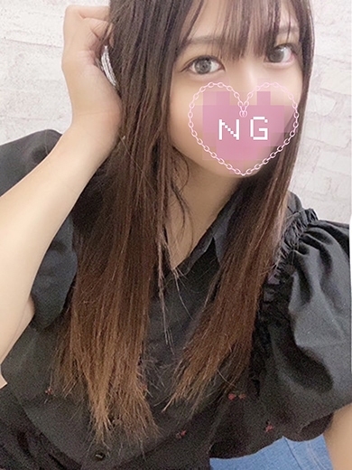 ゆのん  (アイドル顔の元保育士)