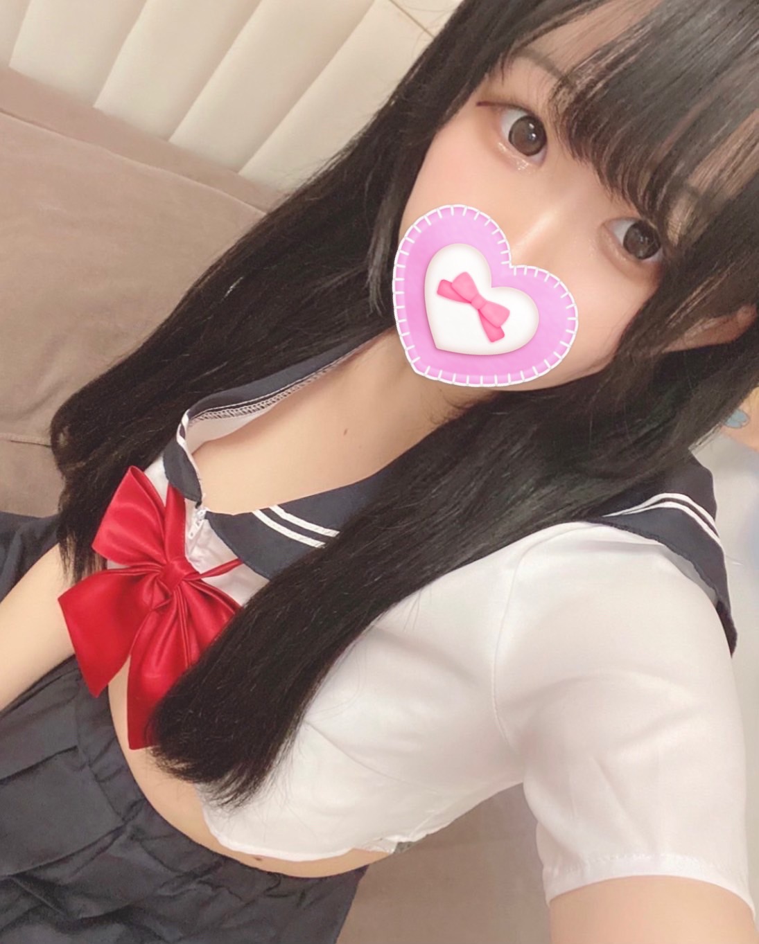 ゆつき  (Fカップ爆乳)