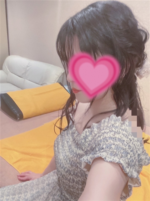 こころ  (上品な清楚系妻☆)