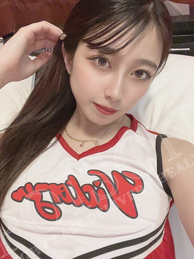 くみ  (ご奉仕大好き美女！)