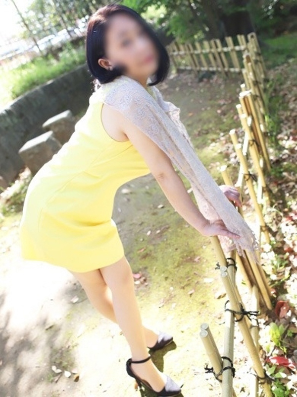 しき  (即イキ敏感Eカップ)