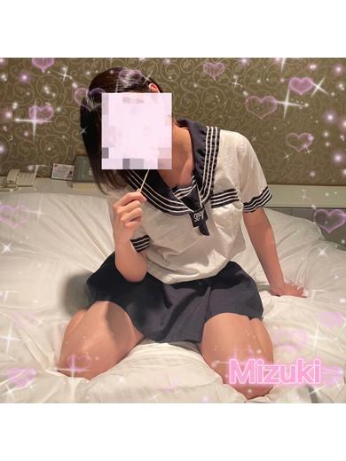 瑞稀★細身20歳ニューハーフ