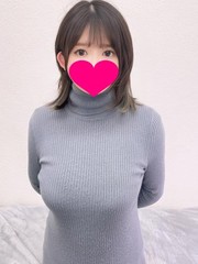 ういか☆未経験ミニ規格ロリ巨乳  (  キュンキュンF乳)