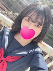 みおな  (業界激薄学生19歳)