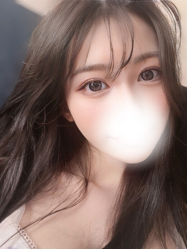 はる㊙️怪物級人気必須‼️Ｇ乳美少女  (🌈爆誕Ｇ乳激アイドル)