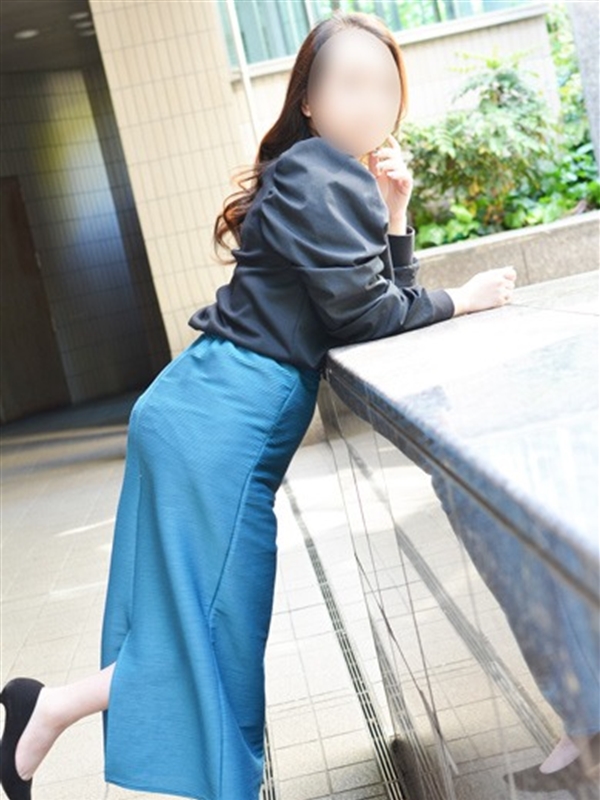 あきな  (即М100％若奥様)