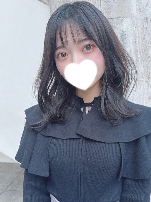こころ  (S〇X中毒美少女)