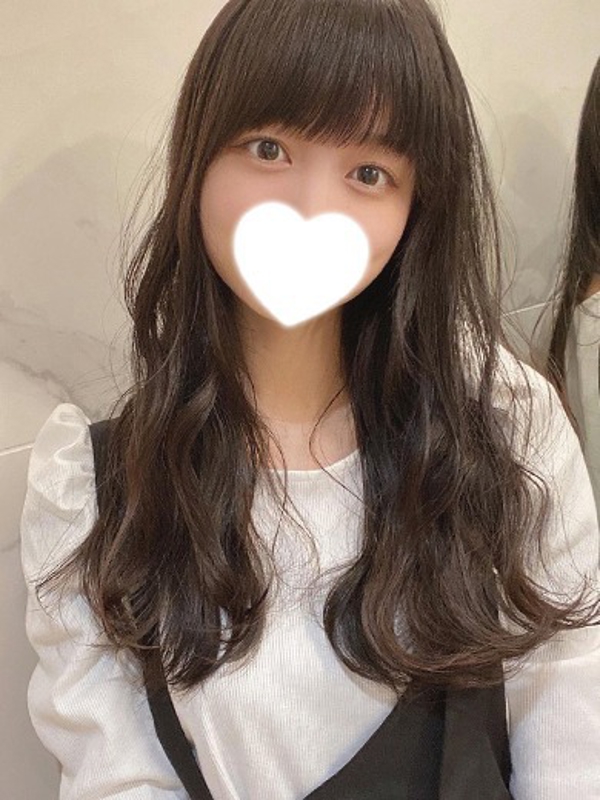 かおり  (18歳完全未経験)