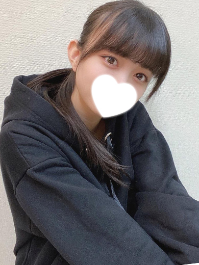 かおり  (18歳完全未経験)