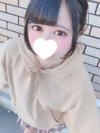 あみ  (完全ロリアイドル)