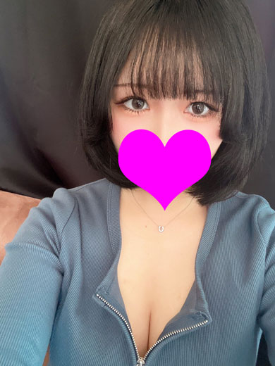 えりな★業界未経験爆乳激ロリ19歳  (パイズリ練習中)