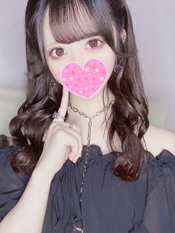 はる  (当店屈指のルックス)