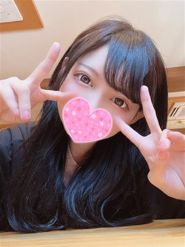 れな  (18歳の業界未経験)