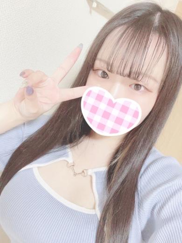 るうく  (色白激カワ美女♥)