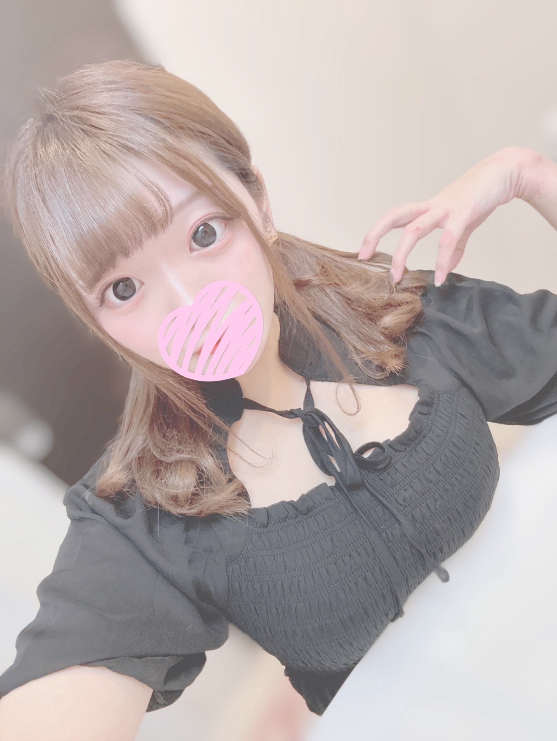 らん  (F乳アイドル)