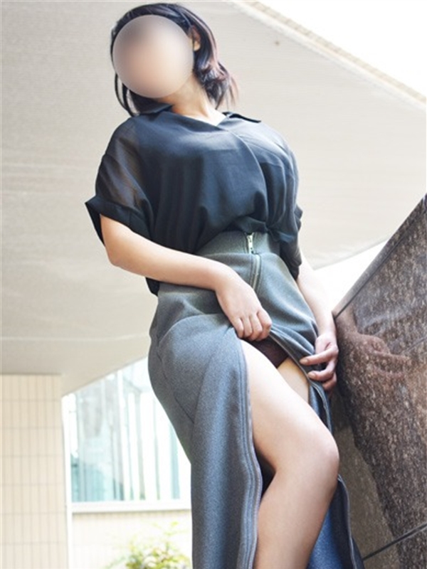 みほこ  (即敏感巨乳)