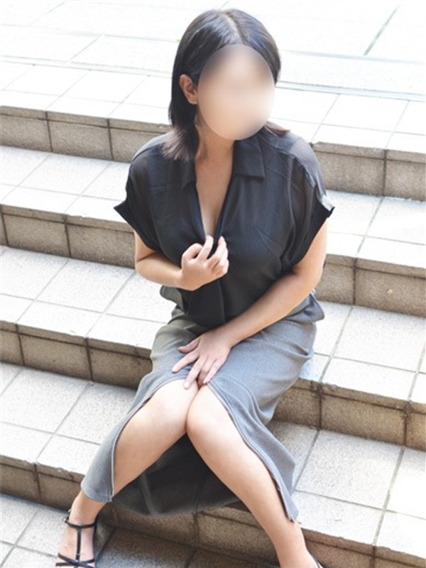 みほこ  (即敏感巨乳)