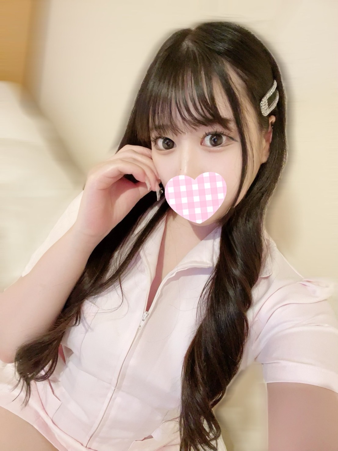 なみえ  (清楚系Eカップ)