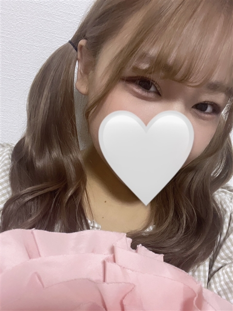 もえ  (萌ｷｭﾝ♥至福の癒やし)