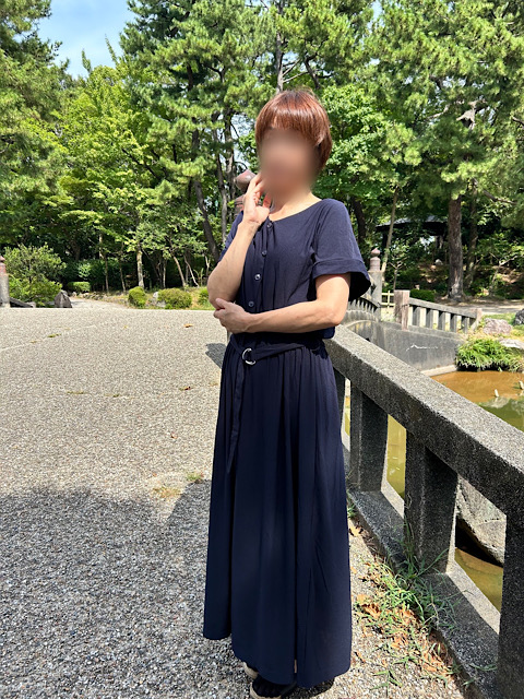 小林 りかこ  (57歳)