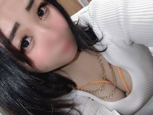 紅葉  (S級Gカップ現役OL)