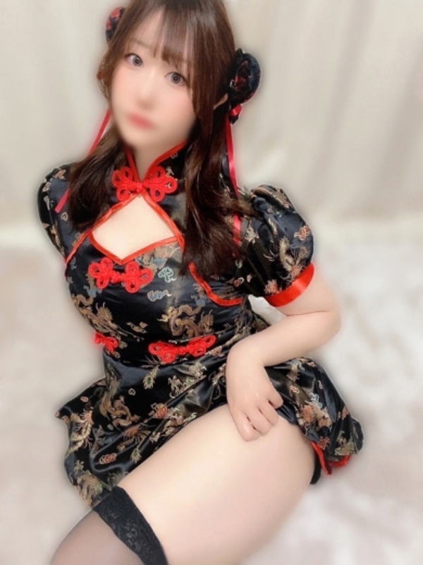 せな  (溢れ出る生来の色香♪)