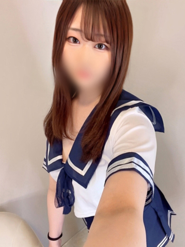 せな  (溢れ出る生来の色香♪)